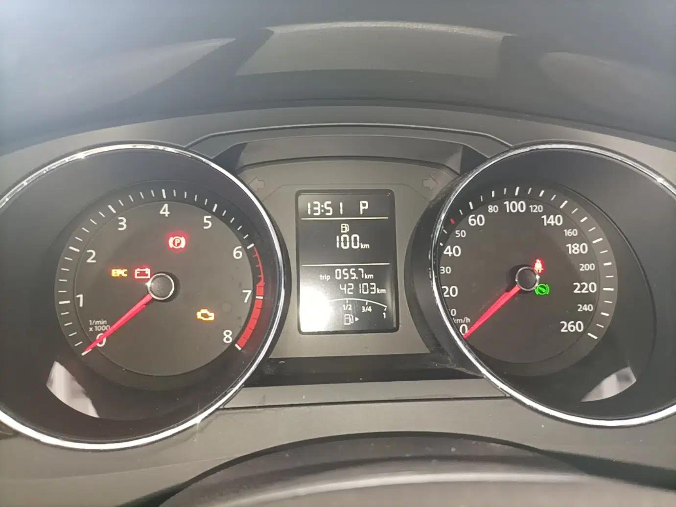 Volkswagen Sagitar 2017 1.6L Automatic Fashion Model — миниатюра 14