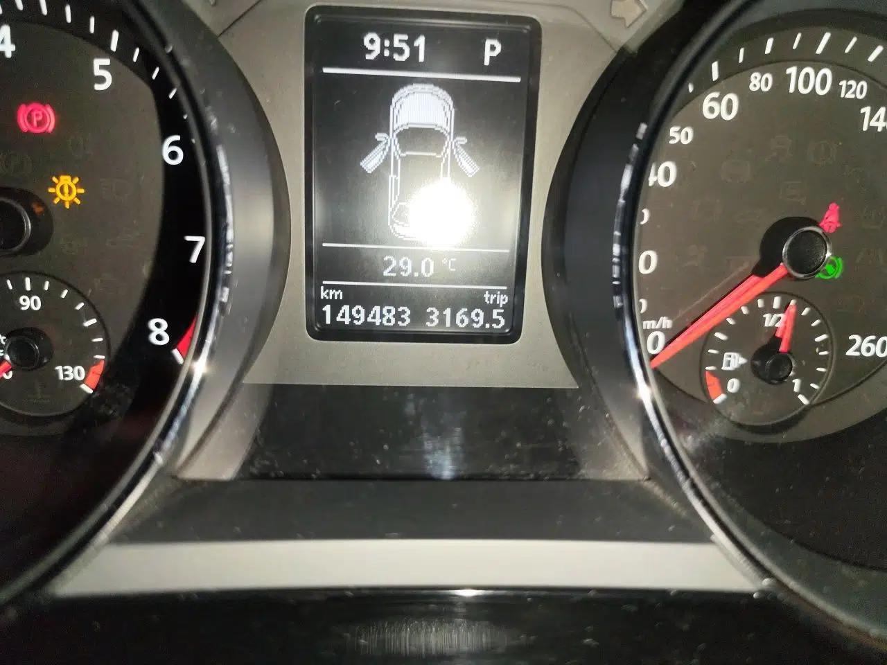 Volkswagen Sagitar 2018 280TSI DSG Comfort Model — миниатюра 12