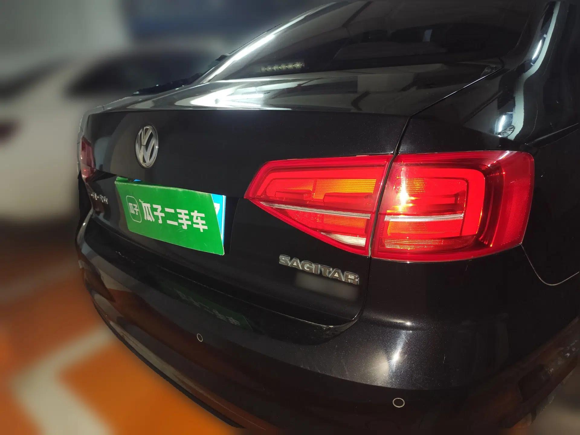 Volkswagen Sagitar 2018 280TSI DSG Comfort Model — миниатюра 5