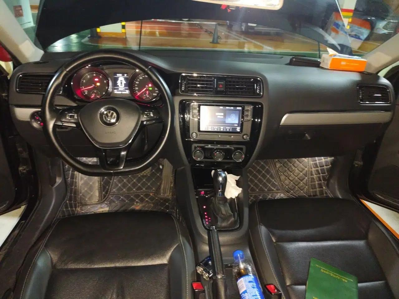 Volkswagen Sagitar 2018 280TSI DSG Comfort Model — миниатюра 9