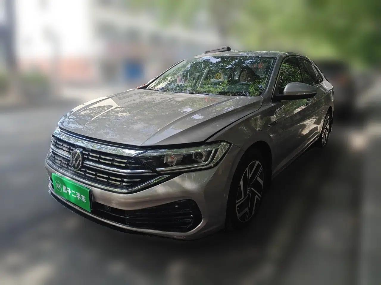 Volkswagen Sagitar 2023 300TSI DSG Excellence Edition — миниатюра 1