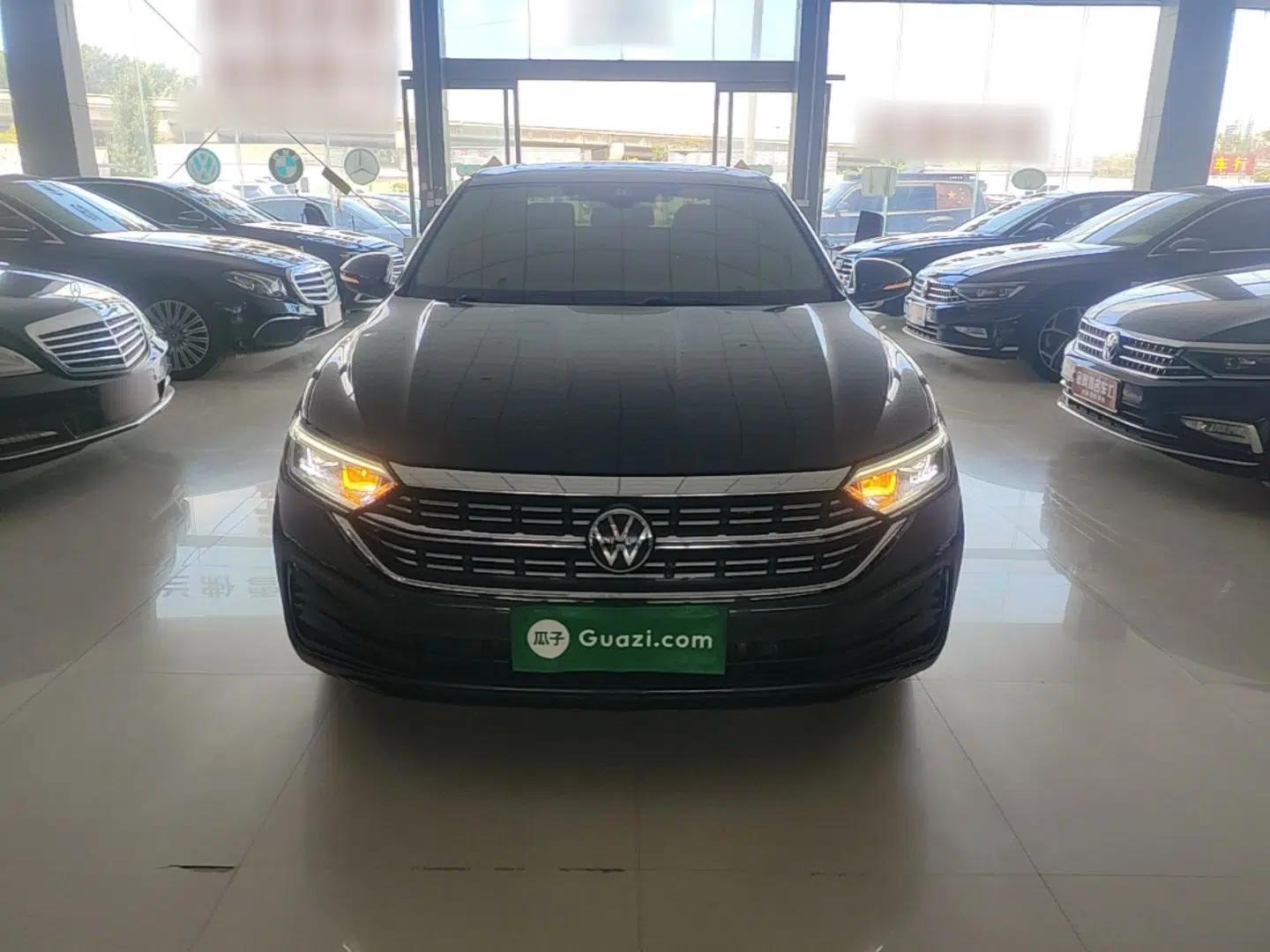 Volkswagen Sagitar 2023 300TSI DSG Excellence Edition — миниатюра 2