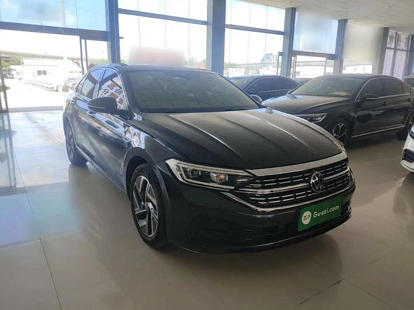 Volkswagen Sagitar 2023 300TSI DSG Excellence Edition — миниатюра 3