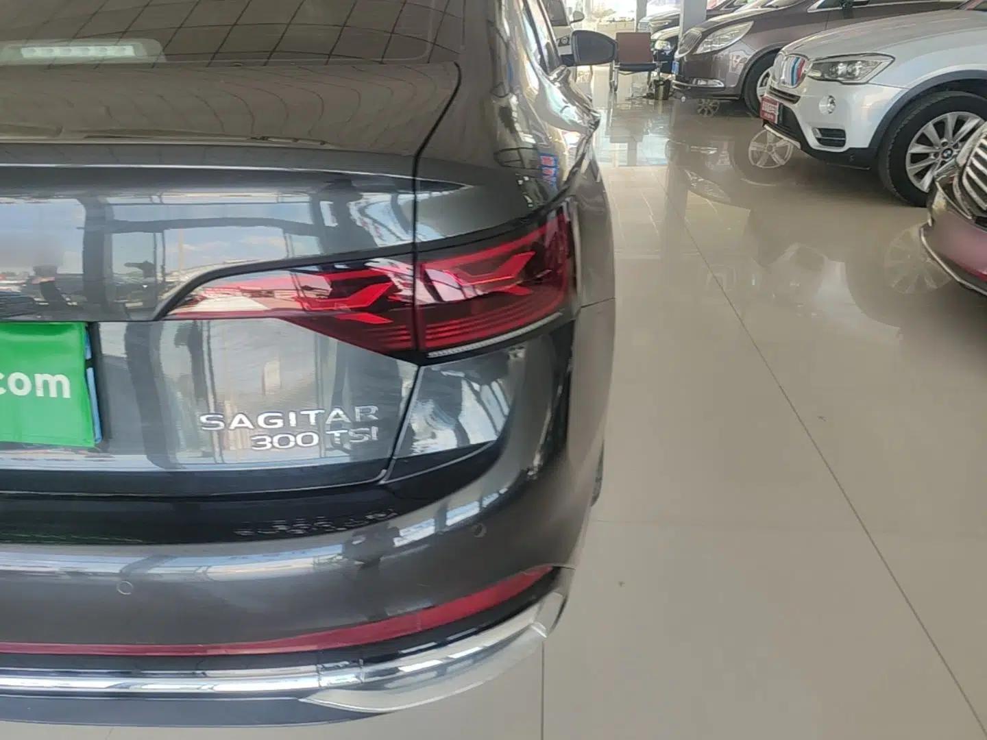 Volkswagen Sagitar 2023 300TSI DSG Excellence Edition — миниатюра 9