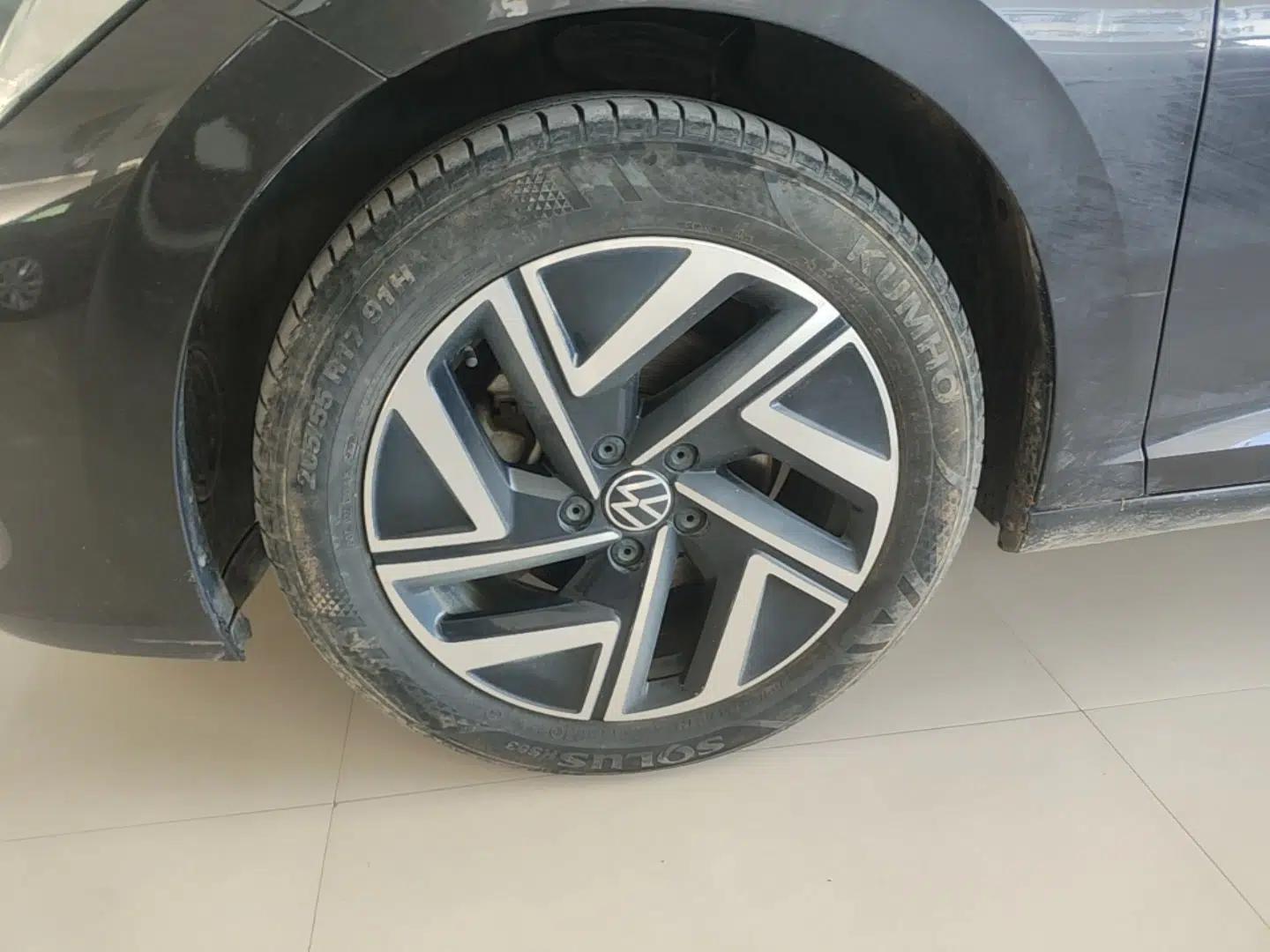 Volkswagen Sagitar 2023 300TSI DSG Excellence Edition — миниатюра 10
