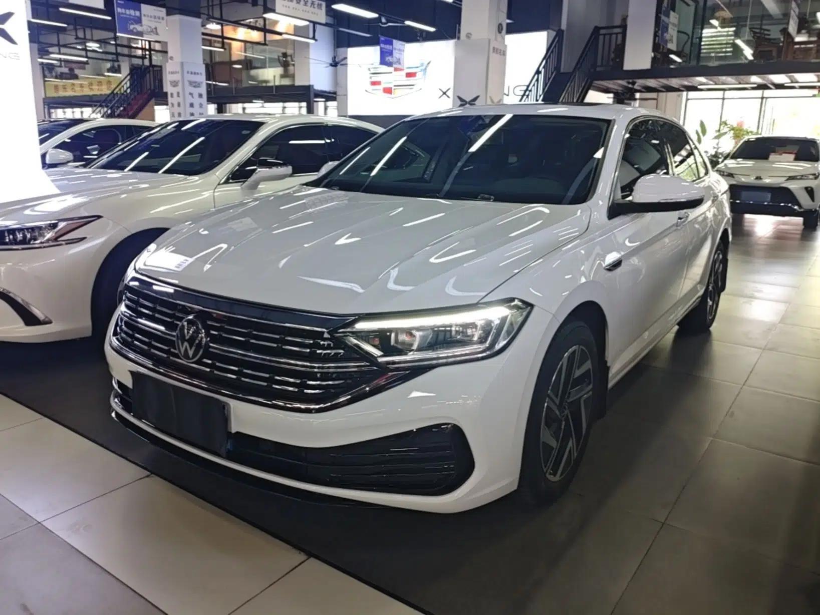 Volkswagen Sagitar 2024 300TSI DSG Excellence Edition — миниатюра 1