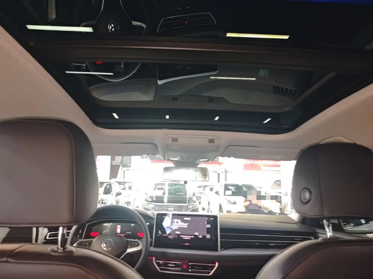 Volkswagen Sagitar 2024 300TSI DSG Excellence Edition — миниатюра 21