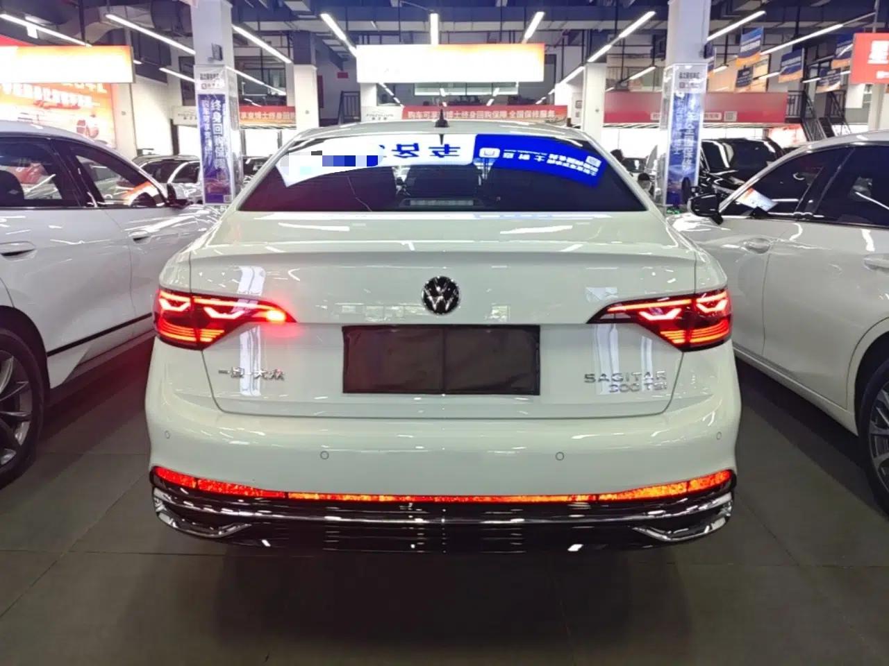 Volkswagen Sagitar 2024 300TSI DSG Excellence Edition — миниатюра 5