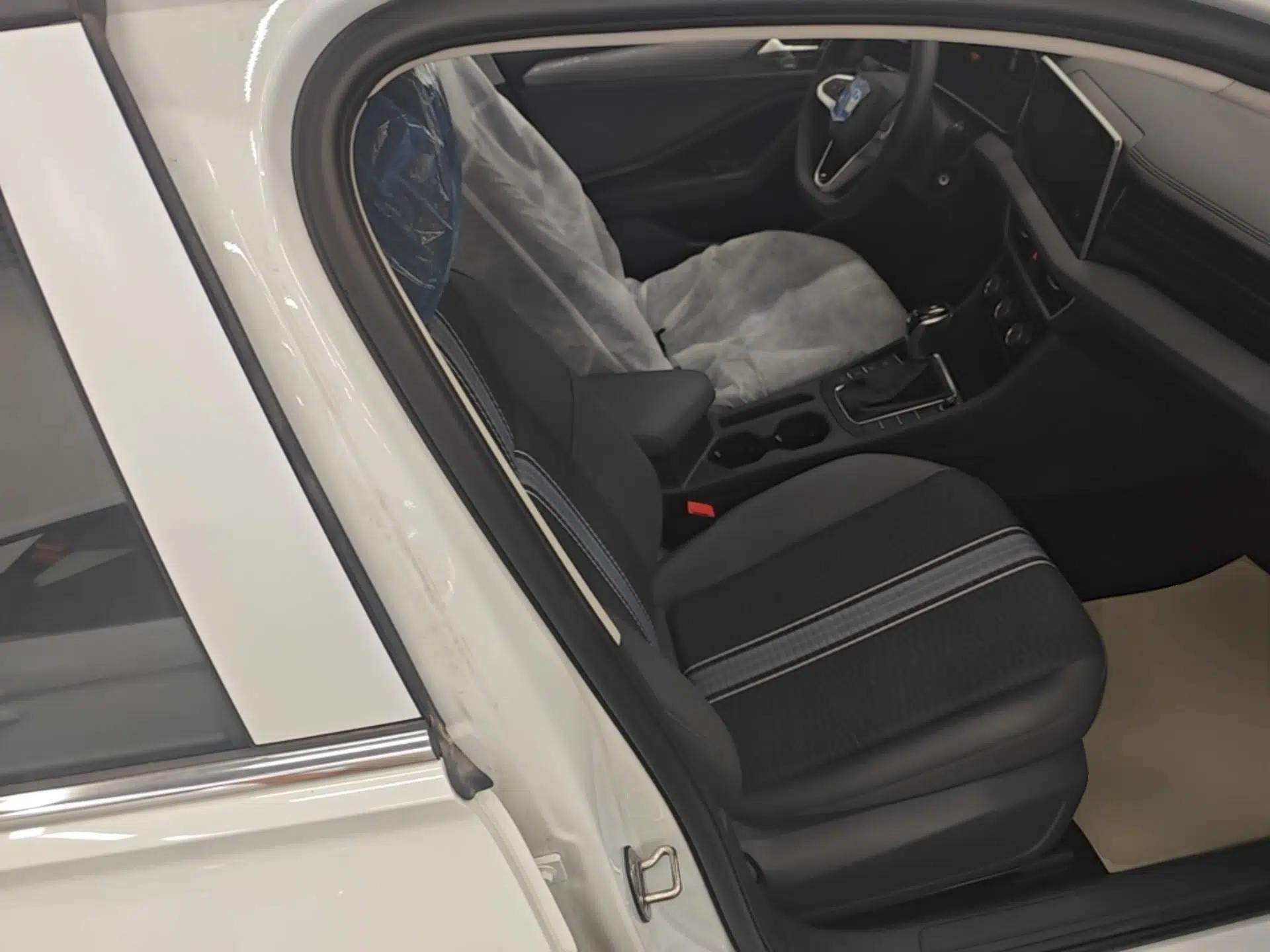 Volkswagen Sagitar 2025 Facelift 200TSI DSG Flyover Edition — миниатюра 19