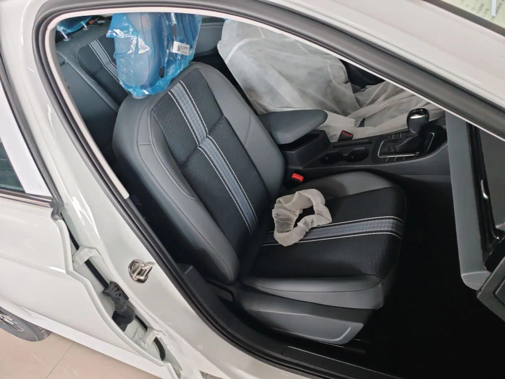 Volkswagen Sagitar 2025 Facelift 200TSI DSG Flyover Edition — миниатюра 19