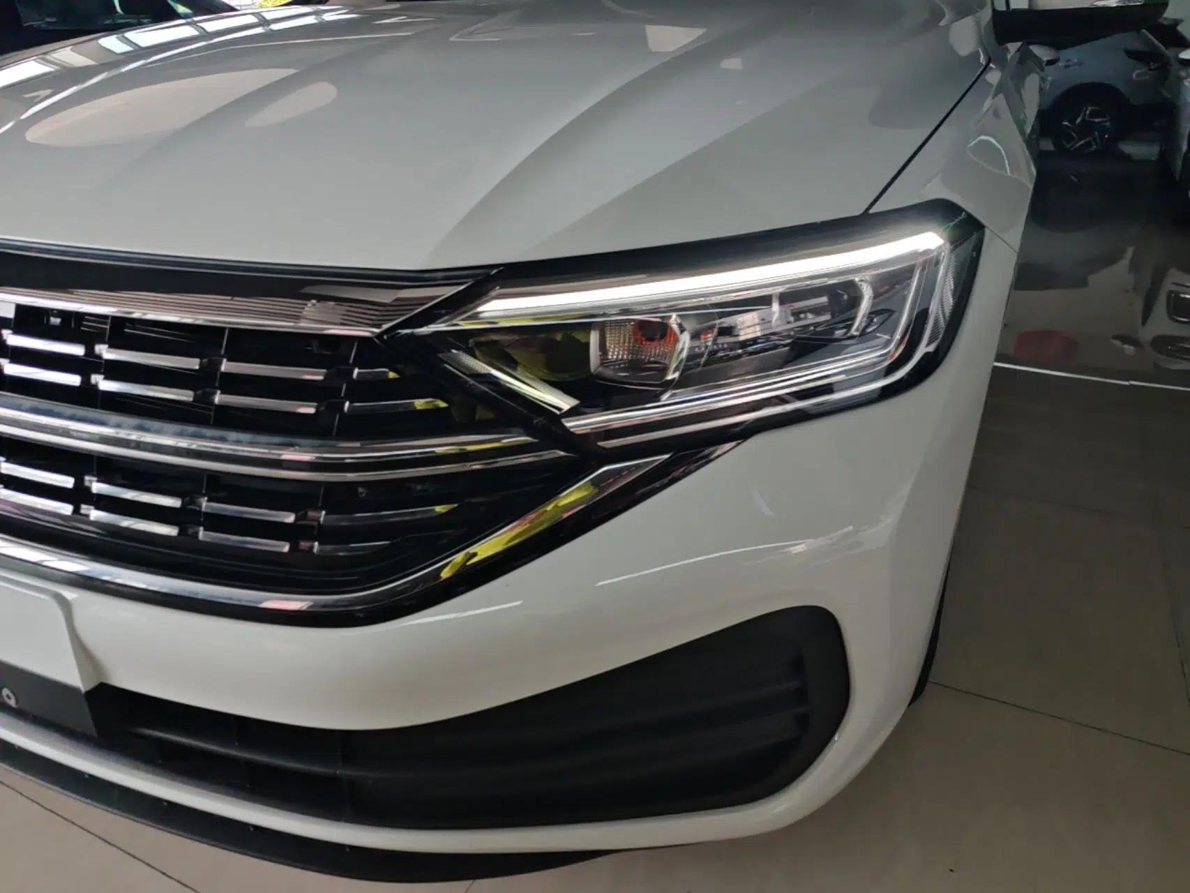 Volkswagen Sagitar 2025 Facelift 200TSI DSG Flyover Edition — миниатюра 8