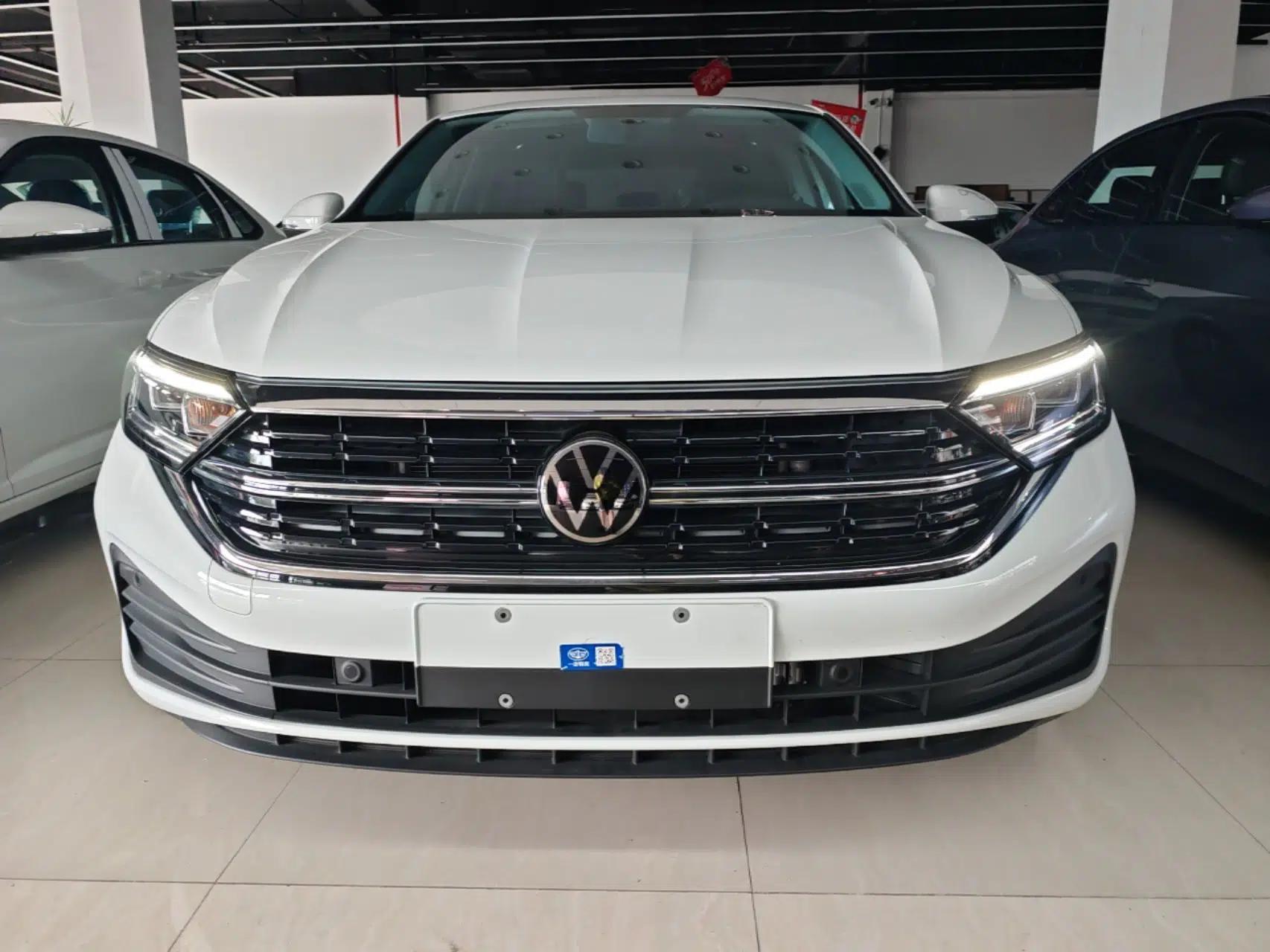 Volkswagen Sagitar 2026 Model 30 Million Units Selected 300TSI DSG Surpassing Edition — миниатюра 2