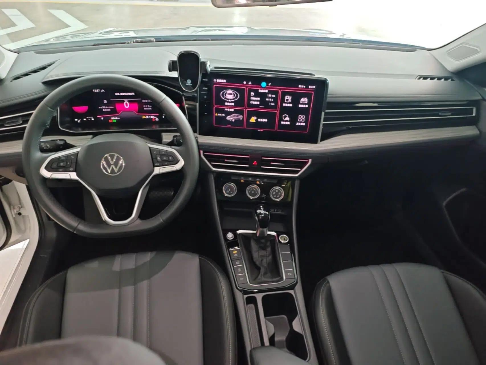 Volkswagen Sagitar 2026 Model 30 Million Units Selected 300TSI DSG Surpassing Edition — миниатюра 12