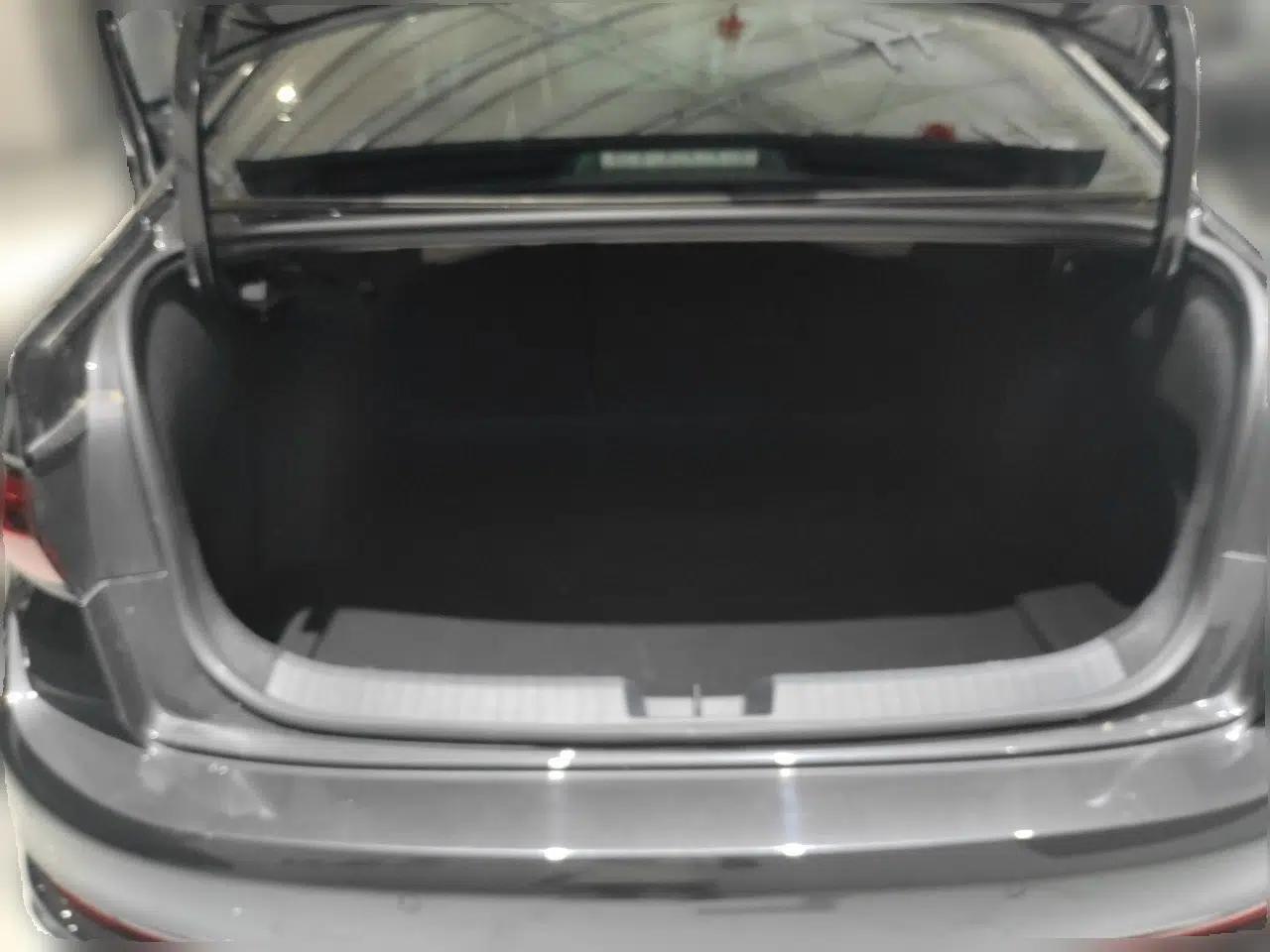 Volkswagen Sagitar 2024 300TSI DSG Excellence Edition — миниатюра 19