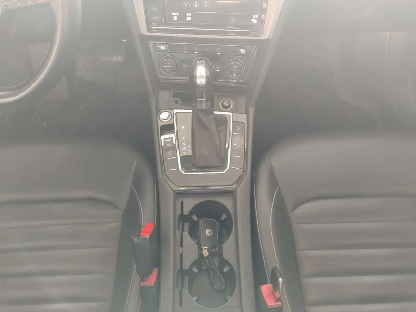 Volkswagen Lamando 2019 280TSI DSG Comfort Edition China VI standard — миниатюра 16