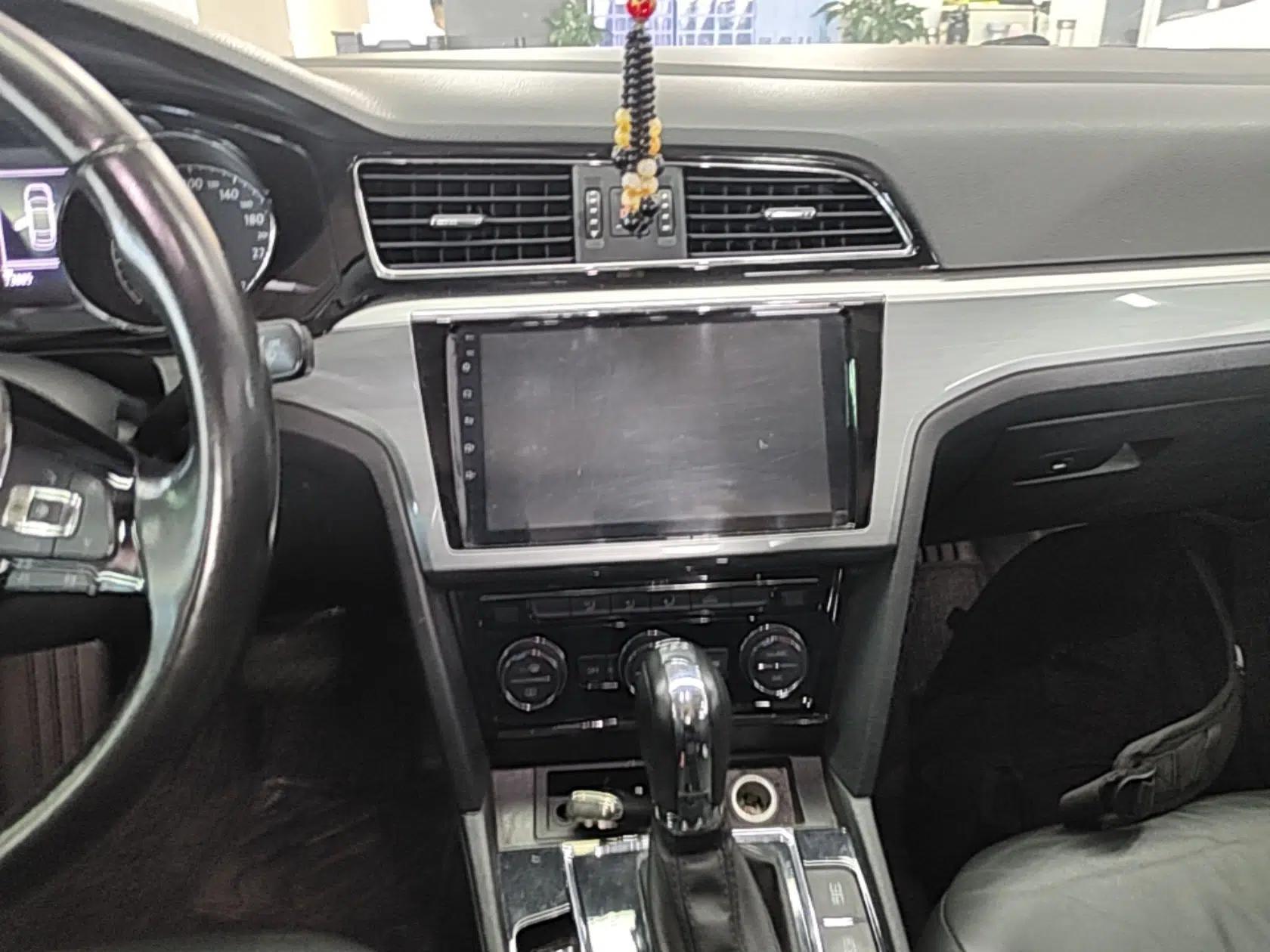 Volkswagen Lamando 2017 280TSI DSG Comfort Edition — миниатюра 15