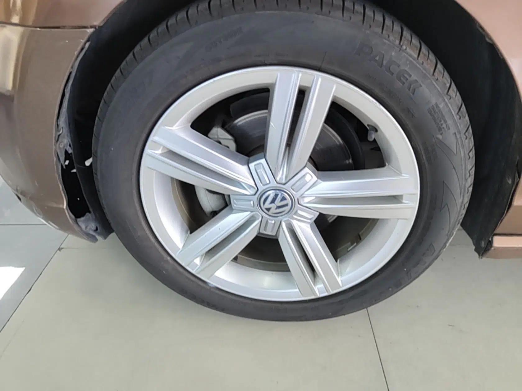 Volkswagen Lamando 2017 280TSI DSG Comfort Edition — миниатюра 10