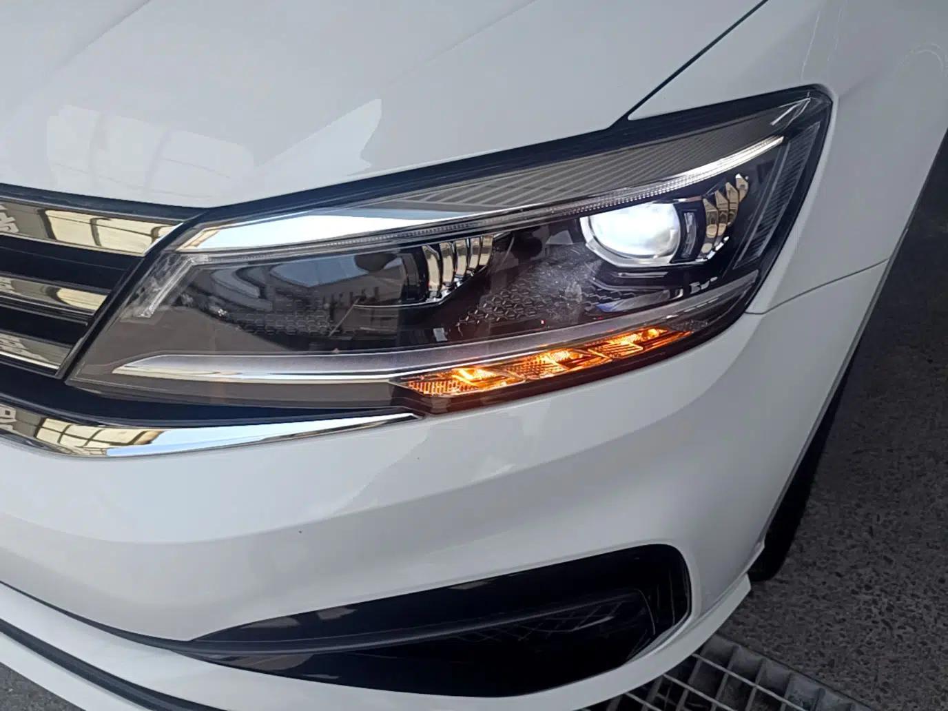 Volkswagen Lamando 2021 Facelift 280TSI DSG Comfort Edition (Manual Air Conditioning) — миниатюра 8