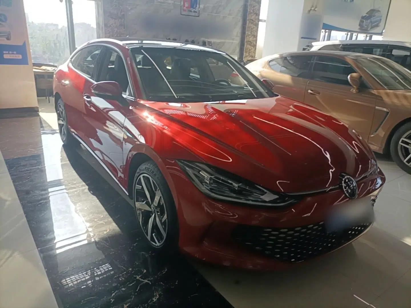 Volkswagen Lamando 2023 Lavida L 280TSI DSG Cool & Spicy Edition — миниатюра 3