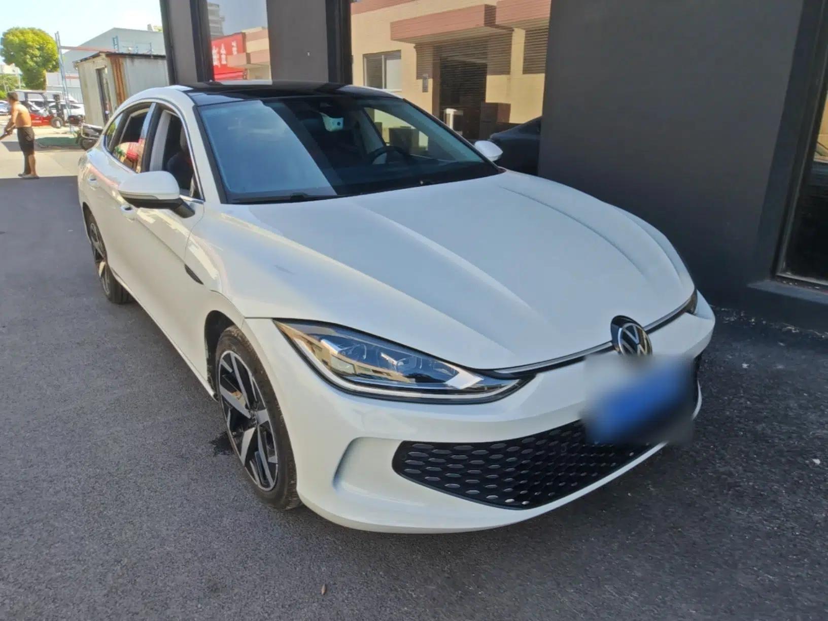 Volkswagen Lamando 2024 Lavida L 280TSI DSG Cool & Spicy Edition — миниатюра 3