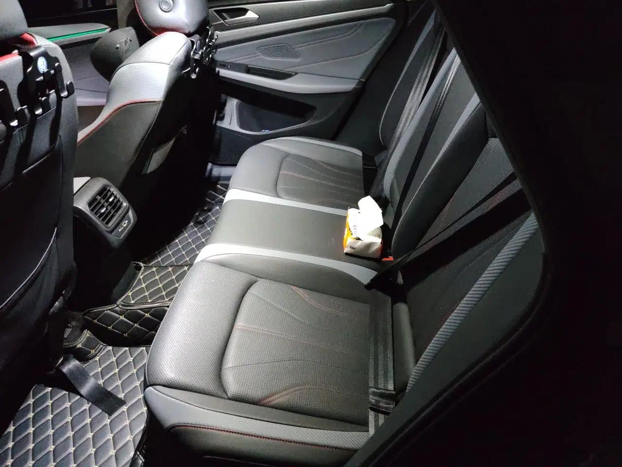 Volkswagen Lamando 2022 Lavida L 280TSI DSG Cool & Spicy Edition — миниатюра 17