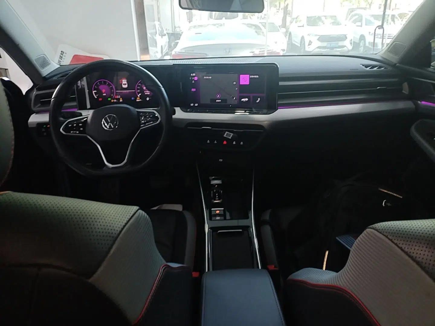 Volkswagen Lamando 2023 Lavida L 280TSI DSG Cool & Spicy Edition — миниатюра 17