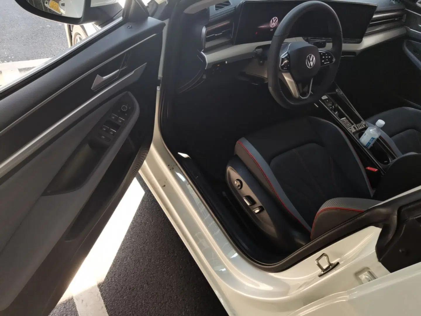 Volkswagen Lamando 2024 Lavida L 280TSI DSG Cool & Spicy Edition — миниатюра 18