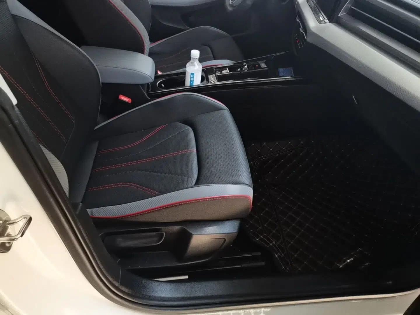 Volkswagen Lamando 2024 Lavida L 280TSI DSG Cool & Spicy Edition — миниатюра 19