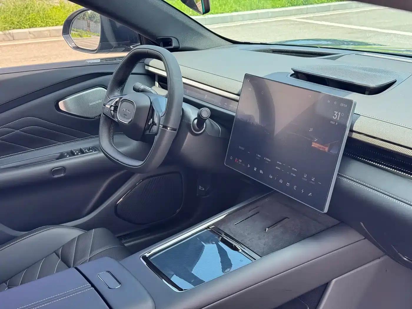Lynk & Co 10 2025 240 AWD Ultra H5 — миниатюра 13