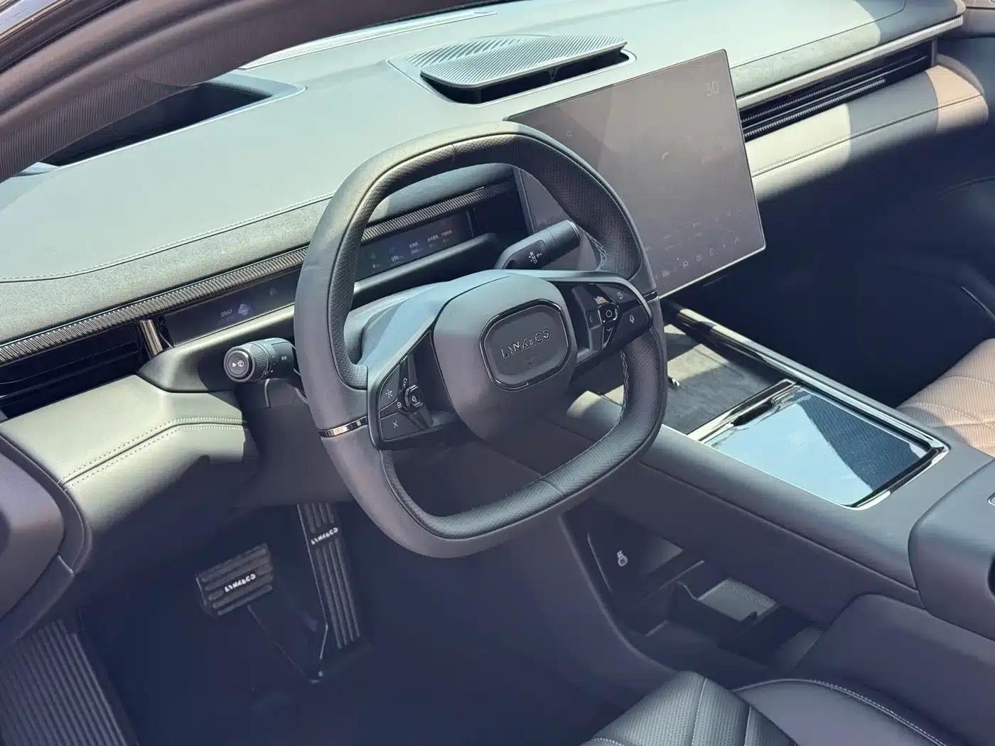 Lynk & Co 10 2025 240 AWD Ultra H5 — миниатюра 6