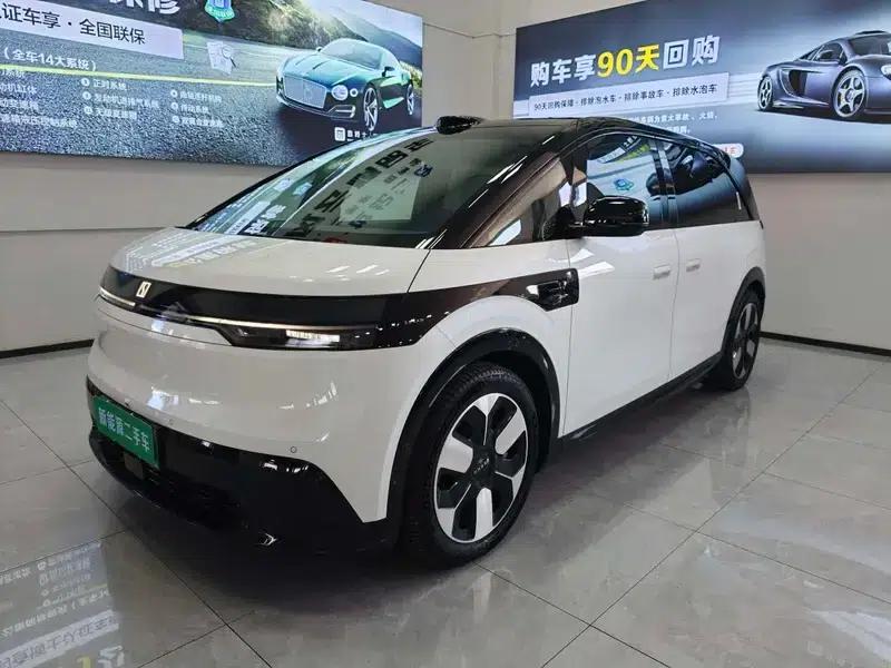 ZEEKR MIX 2025 76kWh Smart Drive Edition — миниатюра 1