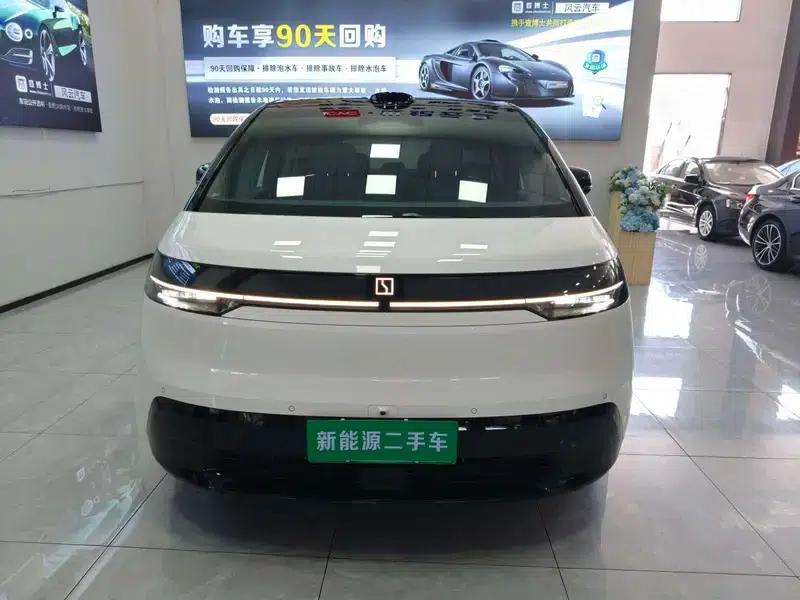 ZEEKR MIX 2025 76kWh Smart Drive Edition — миниатюра 2
