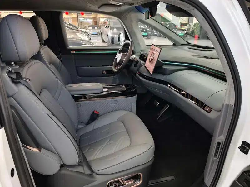 ZEEKR MIX 2025 76kWh Smart Drive Edition — миниатюра 18