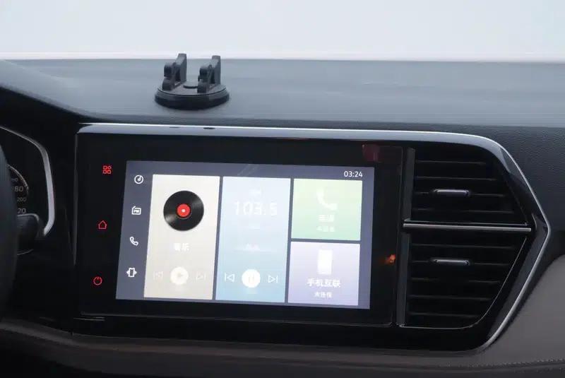 Jetta VS5 2023 280TSI Automatic Entry-Level Edition — миниатюра 7