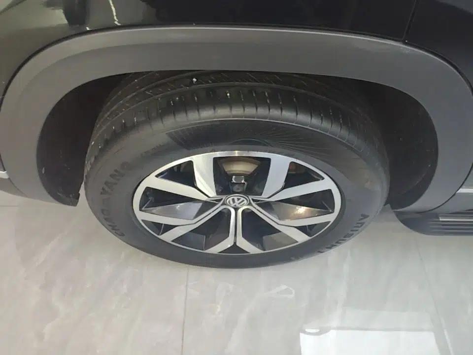 Volkswagen Teramont 2019 330TSI Two-Wheel-Drive Luxury Edition China V Standard — миниатюра 11
