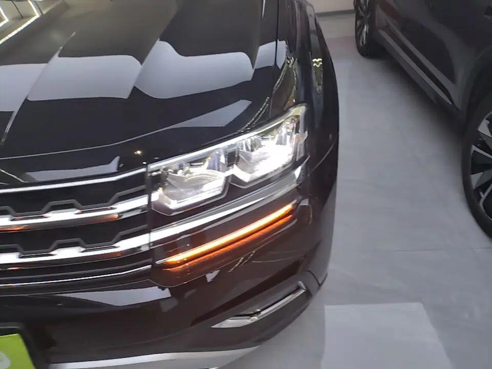 Volkswagen Teramont 2019 330TSI Two-Wheel-Drive Luxury Edition China V Standard — миниатюра 8