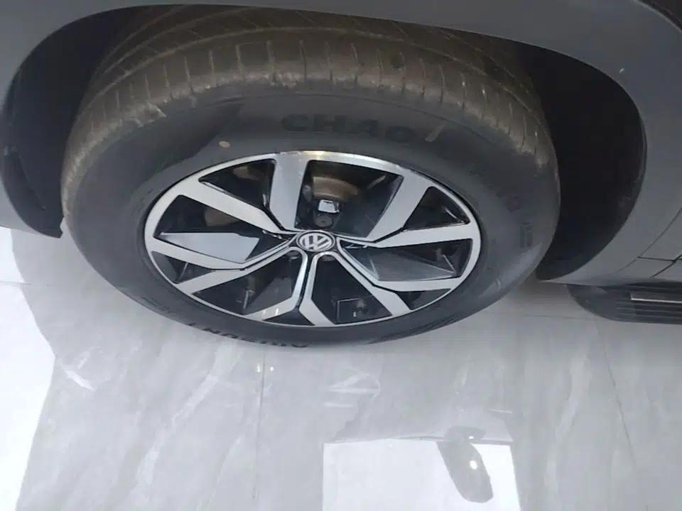 Volkswagen Teramont 2019 330TSI Two-Wheel-Drive Luxury Edition China V Standard — миниатюра 10