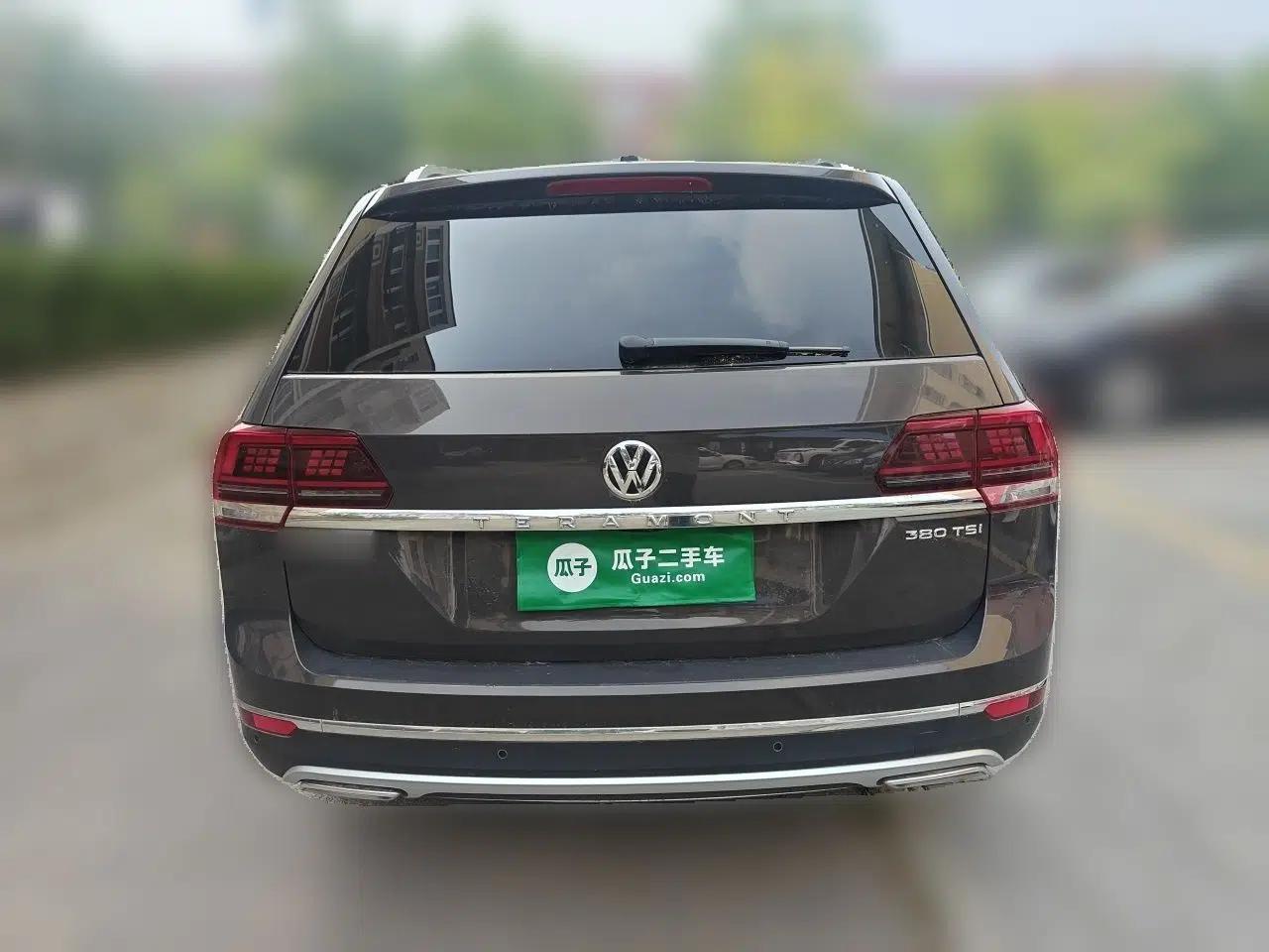 Volkswagen Teramont 2017 380TSI Four-Wheel Drive Luxury Edition — миниатюра 5