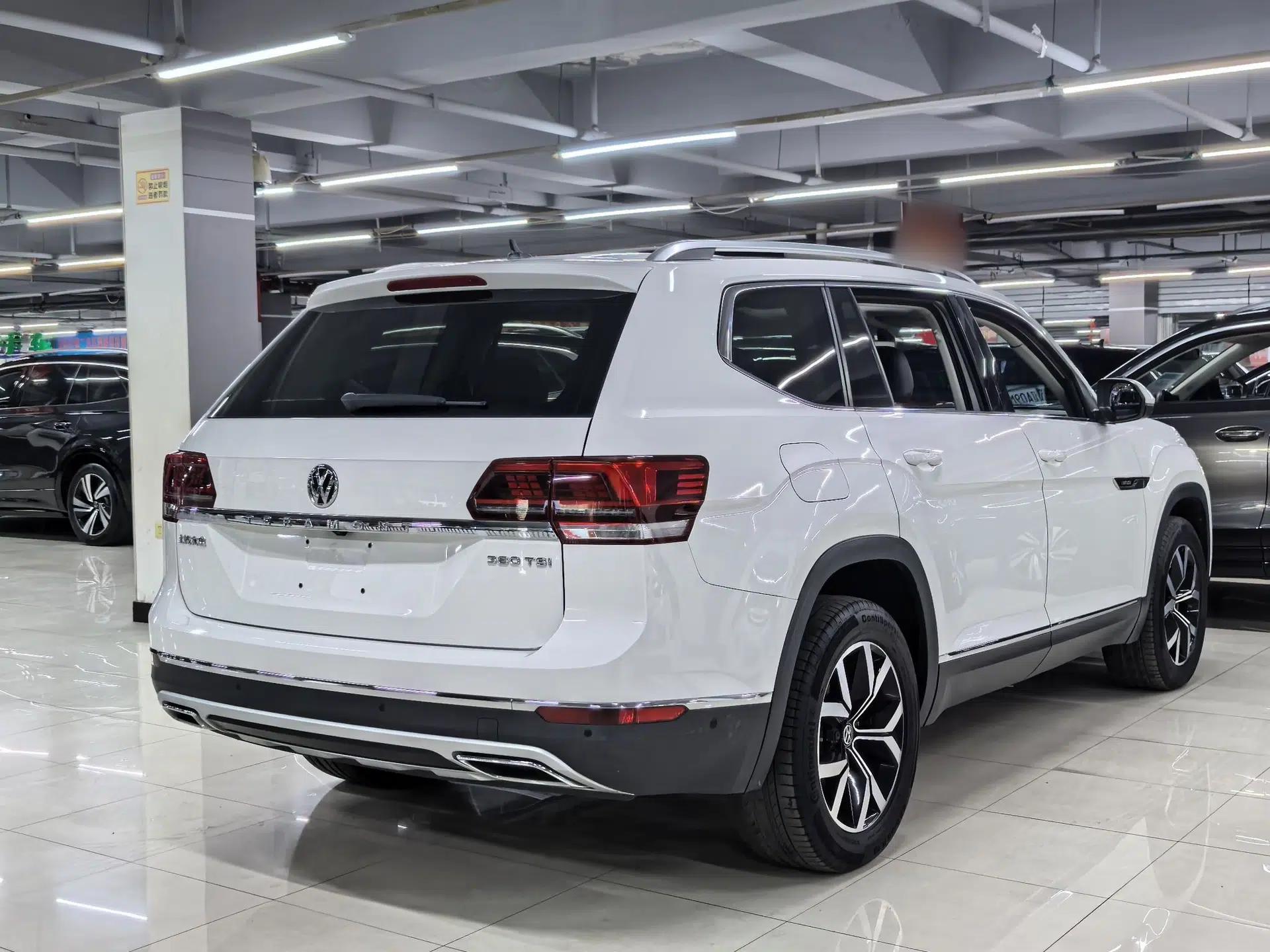 Volkswagen Teramont 2017 380TSI Four-Wheel Drive Luxury Edition — миниатюра 4