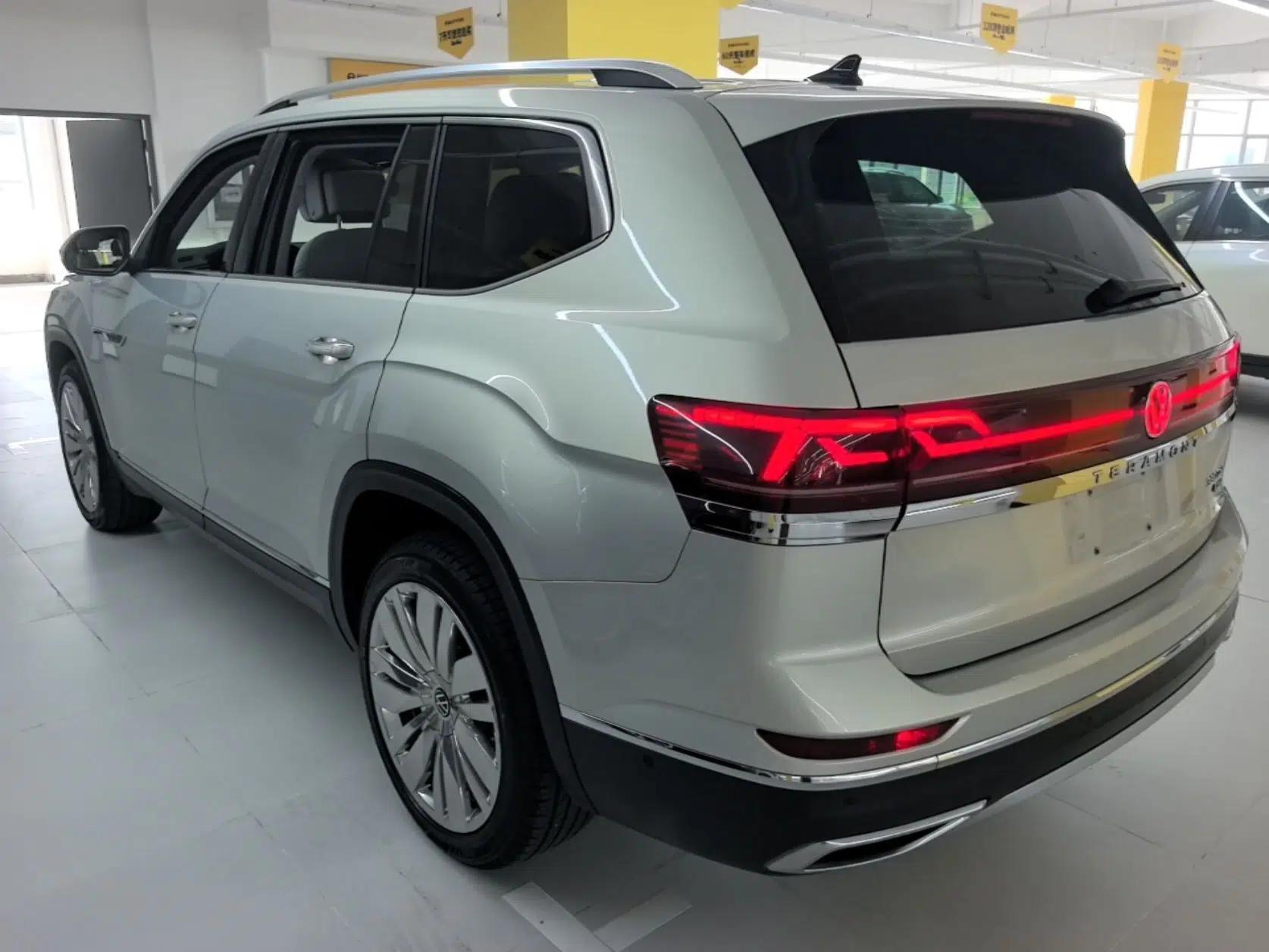 Volkswagen Teramont 2021 380TSI Four-Wheel Drive Prestige Flagship Edition — миниатюра 13