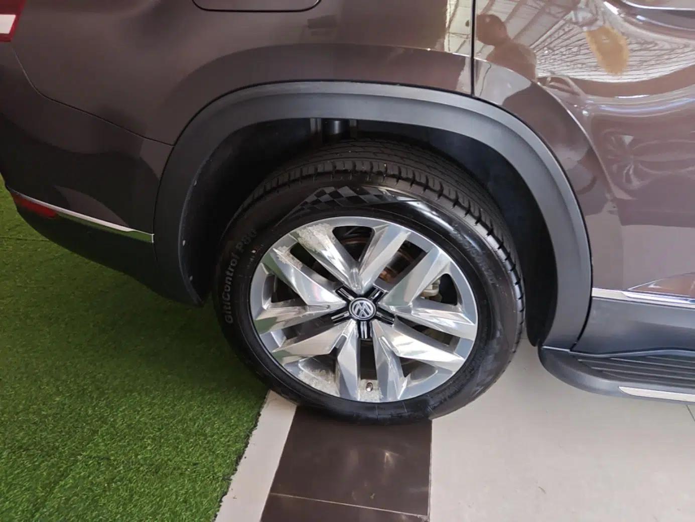 Volkswagen Teramont 2019 380TSI Four-Wheel Drive Flagship Model China VI — миниатюра 11