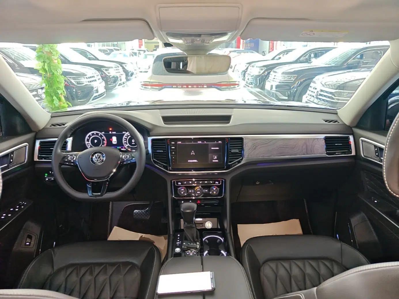 Volkswagen Teramont 2019 380TSI Four-Wheel Drive Flagship Model China VI — миниатюра 12