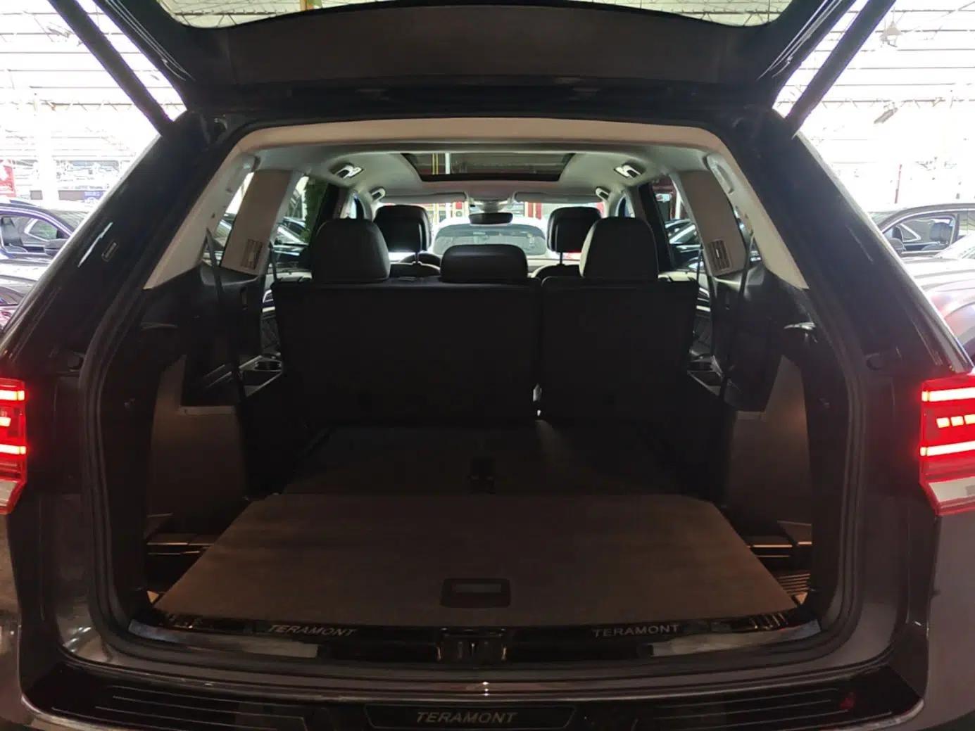 Volkswagen Teramont 2019 380TSI Four-Wheel Drive Flagship Model China VI — миниатюра 22