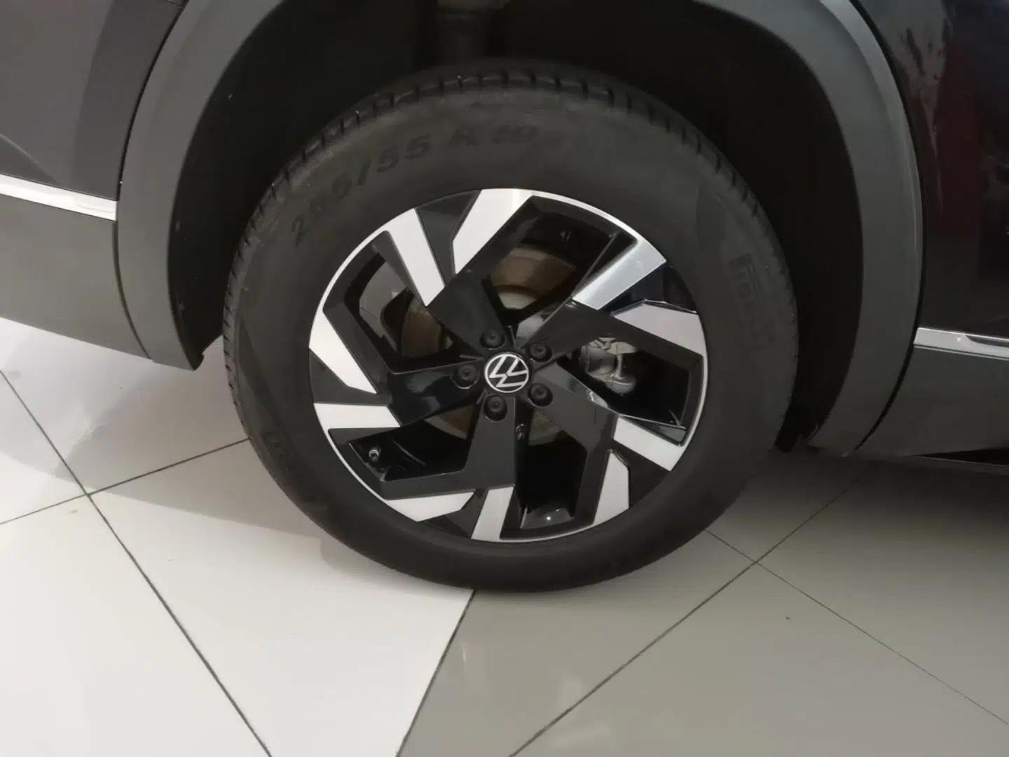Volkswagen Teramont 2021 380TSI Four-Wheel Drive Prestige Luxury Edition — миниатюра 11