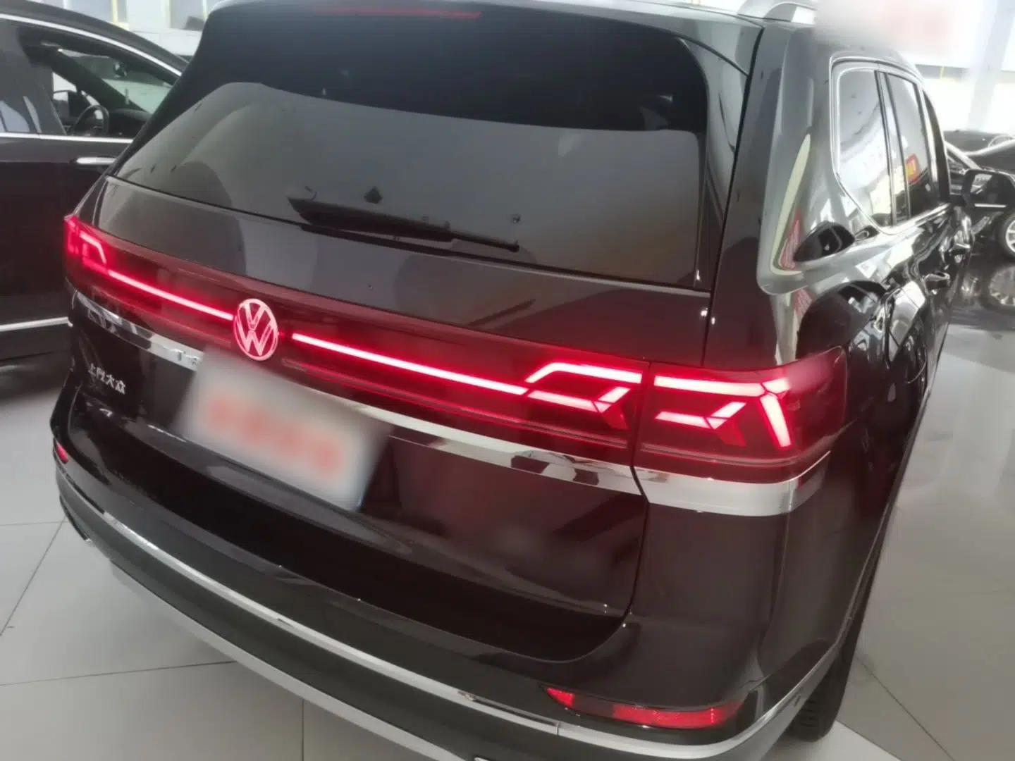 Volkswagen Teramont 2021 380TSI Four-Wheel Drive Prestige Luxury Edition — миниатюра 6
