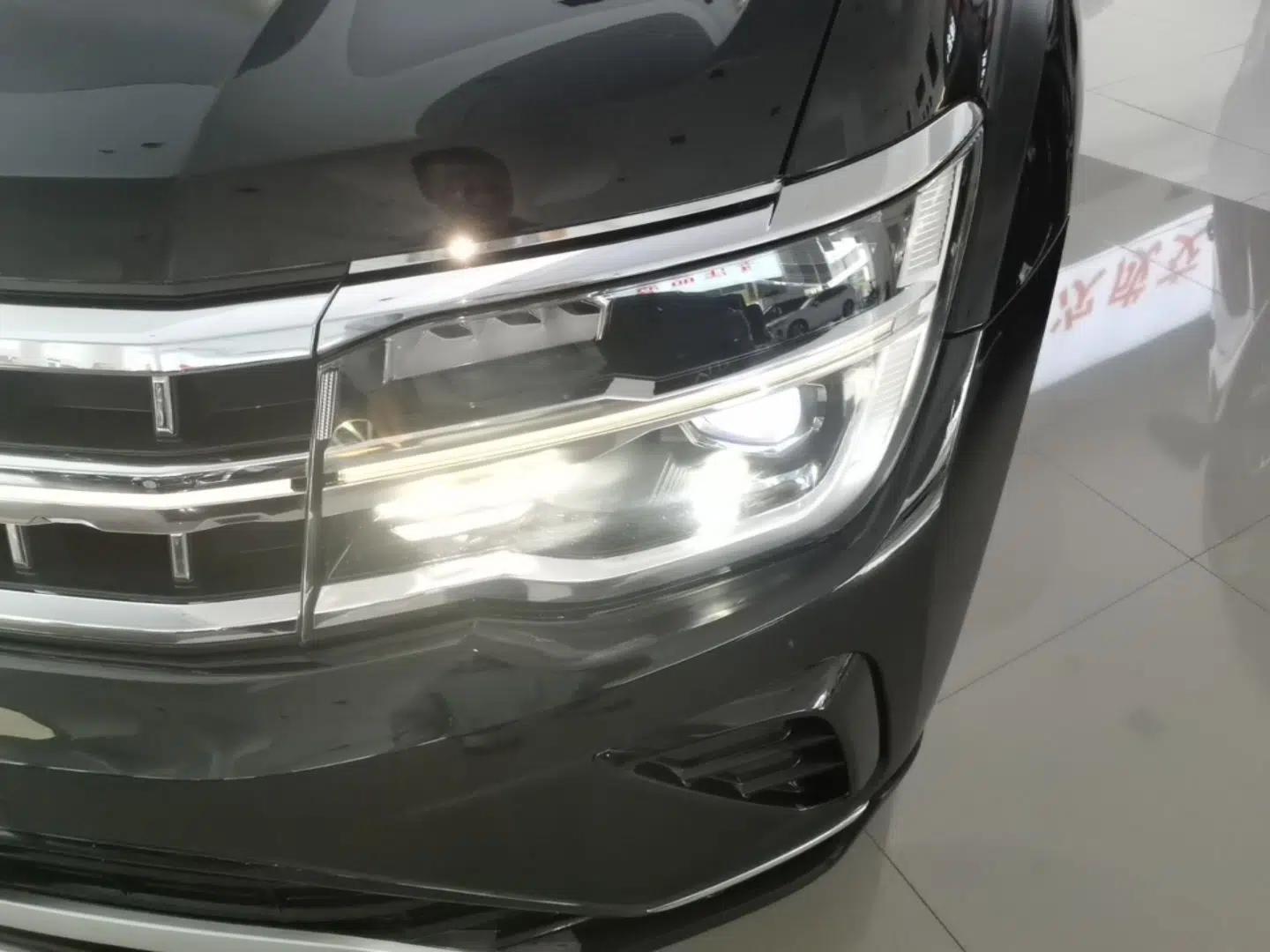 Volkswagen Teramont 2021 380TSI Four-Wheel Drive Prestige Luxury Edition — миниатюра 8