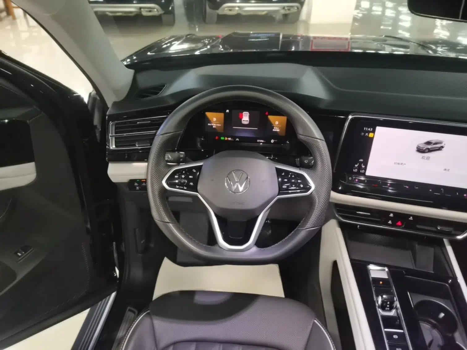 Volkswagen Teramont 2023 380TSI Four-Wheel Drive Luxury Edition — миниатюра 13