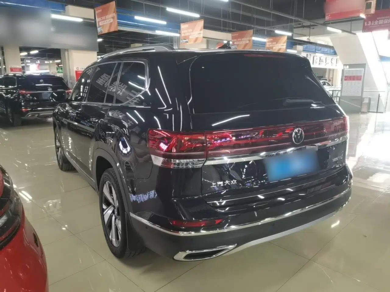 Volkswagen Teramont 2023 380TSI Four-Wheel Drive Luxury Edition — миниатюра 4