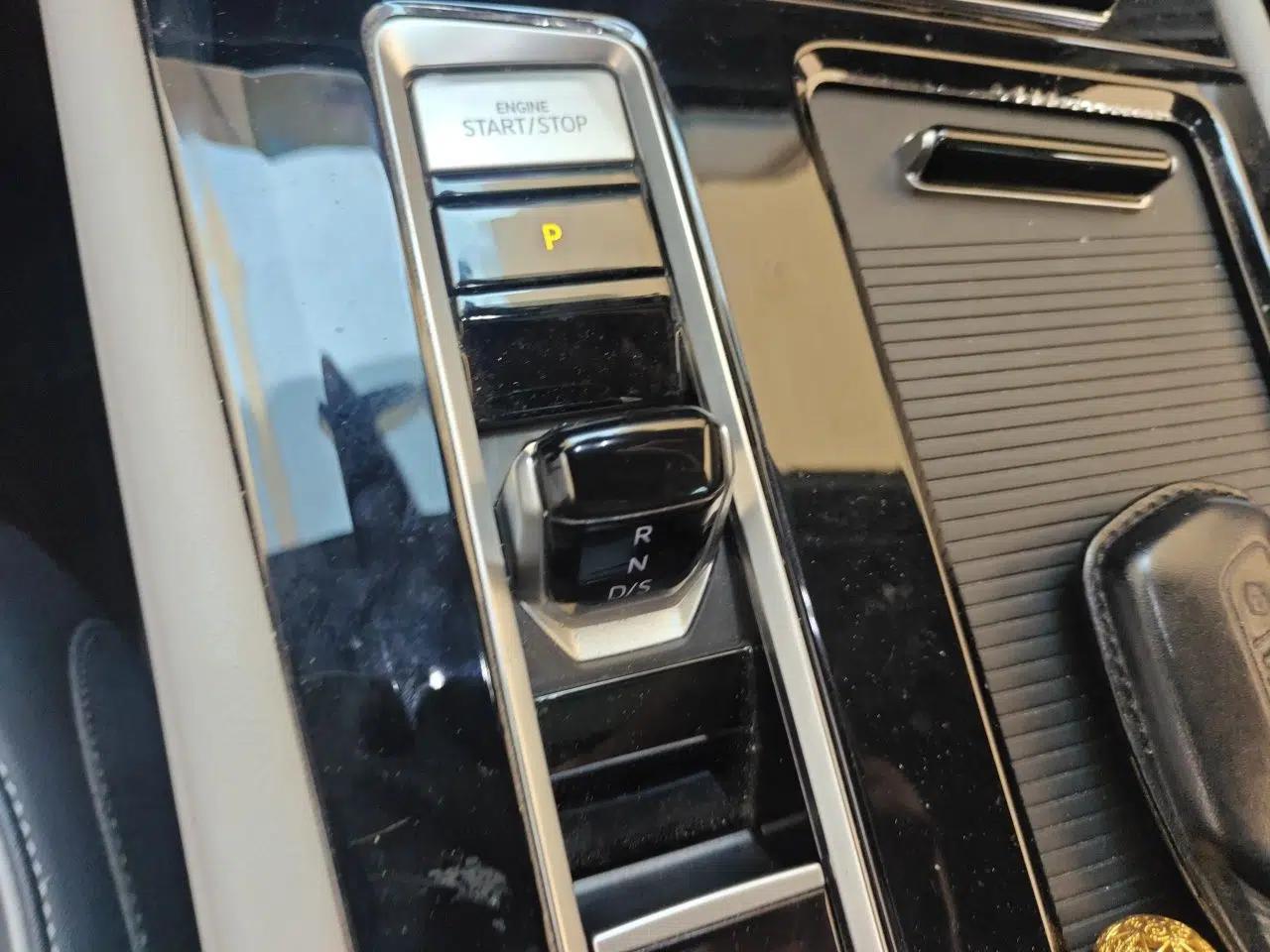 Volkswagen Teramont 2023 380TSI Four-Wheel Drive Luxury Edition — миниатюра 14