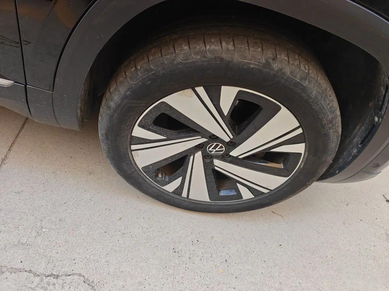 Volkswagen Teramont 2023 380TSI Four-Wheel Drive Luxury Edition — миниатюра 8